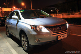 2009款雷克萨斯RX450h试驾