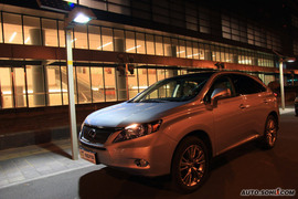 2009款雷克萨斯RX450h试驾
