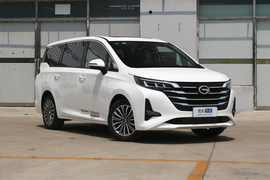 2019款传祺GM6 270T自动尊贵版 6座
