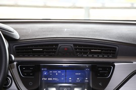 2018款 吉利帝豪GSe 尊尚型