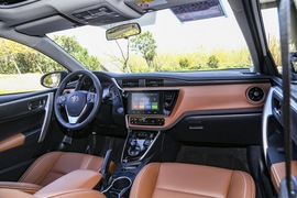2019款 广汽丰田雷凌双擎E+ 1.8PH V CVT豪华版