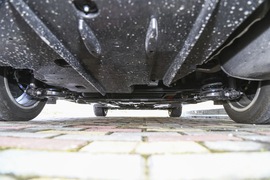 2019款 广汽丰田雷凌双擎E+ 1.8PH V CVT豪华版