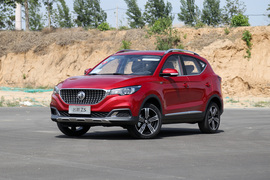 2018款名爵ZS 1.5L 手动65寸巨幕天窗版