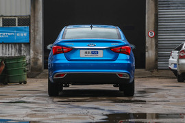 2019款奇瑞艾瑞泽5 Pro 1.5L CVT 自在版 国VI