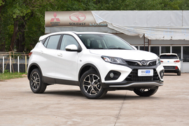 2019款东南DX3 1.5L 手动 豪华版 国VI