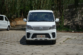 2019款长安睿行M60 1.5L标准型国V 6座4G15S