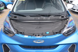 2019款奇瑞新能源eQ1 小蚂蚁400 智享版 4座