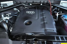2013款奥迪Q5 2.0TFSI技术型
