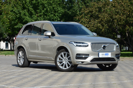 2019款沃尔沃XC90 2.0T T6 智尊版 7座
