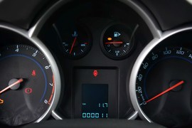 2013款雪佛兰科鲁兹1.6L SE MT