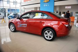 2013款雪佛兰科鲁兹1.6L SE MT