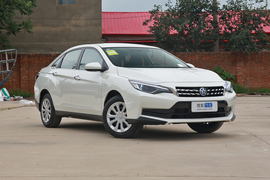 2019款启辰D60 十万荣耀 1.6L Entry手动辰尚版 国VI