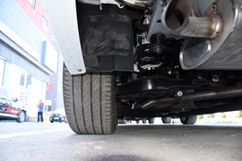 2019款广汽传祺GA6 270T 自动尊贵版