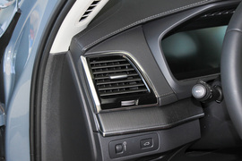 2020款沃尔沃XC90 T6 四驱智雅豪华版 7座