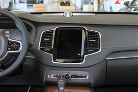 2020款沃尔沃XC90 T6 四驱智雅豪华版 7座