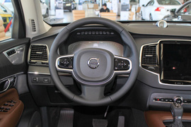 2020款沃尔沃XC90 T6 四驱智雅豪华版 7座