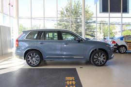 2020款沃尔沃XC90 T6 四驱智雅豪华版 7座