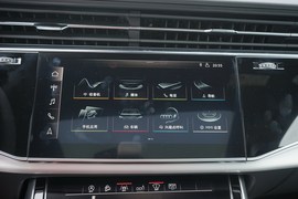 2019款奥迪Q8 55TFSI 至尊限量版