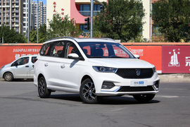 2019款宝骏360 1.5L CVT