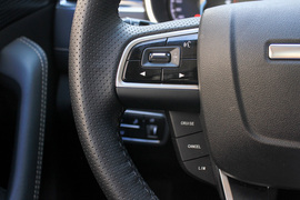 2020款长安欧尚科赛 1.5T 自动火箭探索限量版 5座