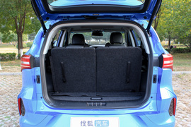 2020款捷途X70 1.5T DCT智行版 7座