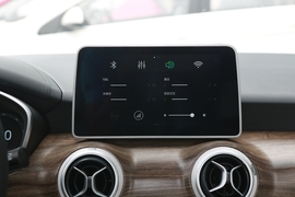 2019款北汽新能源EU5 R500 智风版