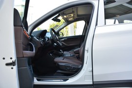 2020款宝马X1 sDrive20Li 尊享型