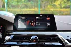 2020款宝马 525Li M运动套装