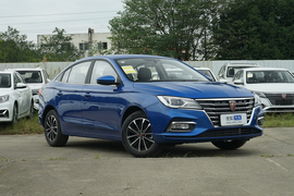 2020款荣威i5 1.5L 手动4G互联领豪旗舰版