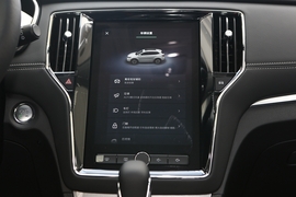 2020款荣威RX5 20T 自动Ali智联网超越智臻版