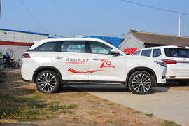 2020款长安欧尚x7 1.5t自动旗舰型