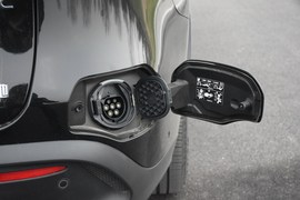 2020款奔驰EQC 400 4MATIC