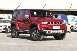 2019款北京BJ40 PLUS 2.3T 自动四驱城市猎人版尊享型 国VI