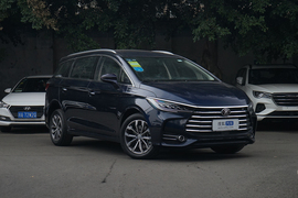 2019款比亚迪宋MAX 1.5T 自动智联睿逸天窗型 6座 国Ⅵ
