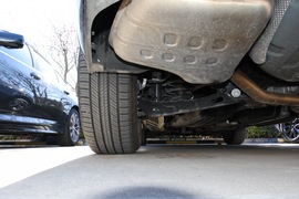 2020款凯迪拉克 XT6 28T 六座四驱铂金运动版