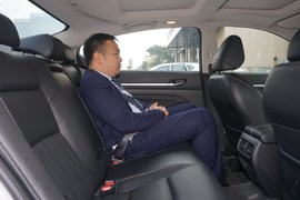 后排空间
