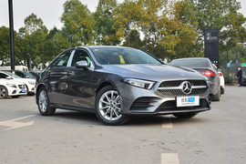 2020款奔驰A200 L 运动轿车