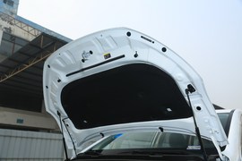 2019款比亚迪宋MAX 1.5T 手动智联睿逸天窗型 7座 国V