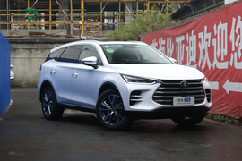 2019款比亚迪唐DM 2.0T 全时四驱智联创享型 6座 国VI