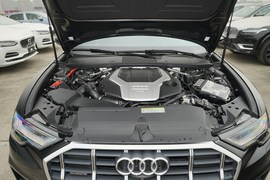 2020款奥迪A6 Allroad 探索家 55 TFSI 尊享越野型