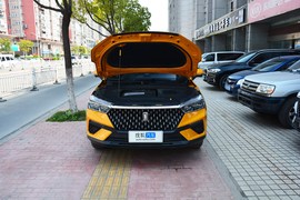 2020款奔腾T77 PRO 280 TID 自动尊贵型