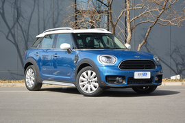 2020款MINI COUNTRYMAN 1.5T COOPER ALL4 极地版