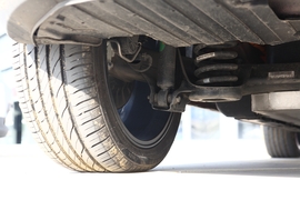 2019款吉利帝豪GSe 改款 500 尊尚型