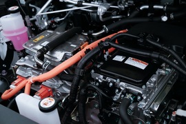 2020款丰田C-HR EV 白