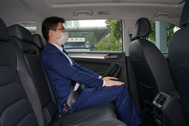 后排空间