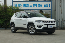 2020款Jeep指南者 220T 自动精英版