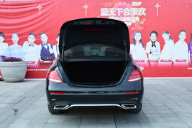 2020款奔驰E300L 运动时尚型 改款