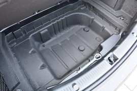 2020款奔驰E300L 运动时尚型 改款