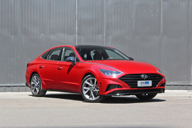 2020款现代索纳塔 380T 顶配