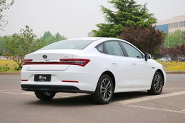 2020款 比亚迪秦Pro 超越版